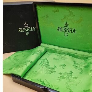 Gurkha Cigar Empty Box Black Lacquer Green Silk Dragon Lining Presentation Case